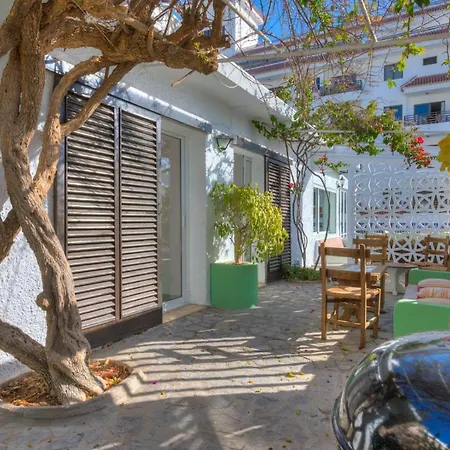 Arenas Two Bedroom Puerto de Santiago (Tenerife)