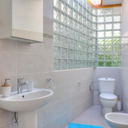 Dom wakacyjny Arenas Two Bedroom